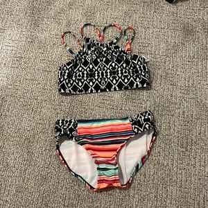 Kids two piece patterned swim suit